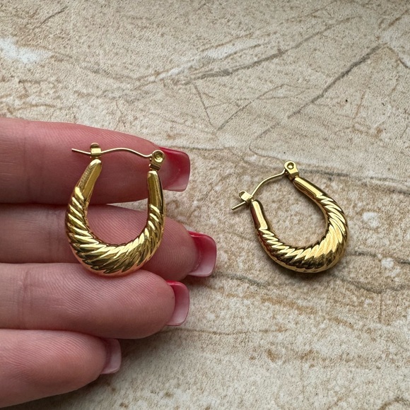 Fashion Earrings Jewelry Gold New - Picture 7 of 7
